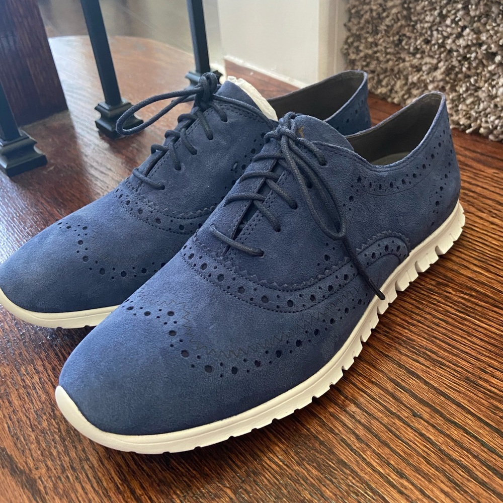 Women’’s Cole Haan Navy shoes - Picture 2 of 6